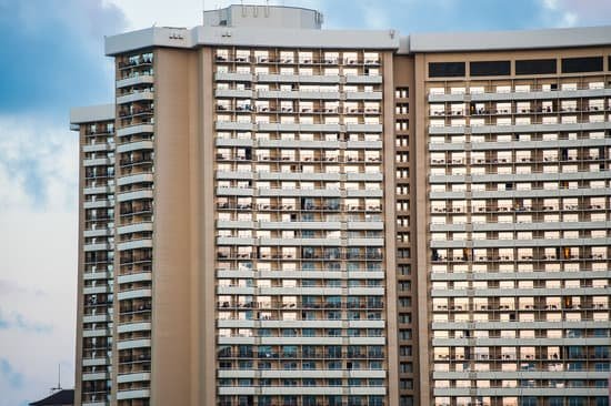 canva apartment block MAC RdMiEE0