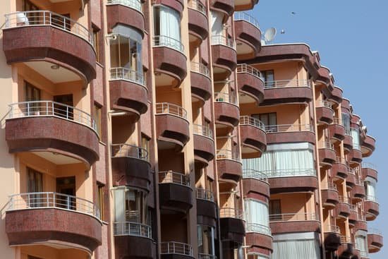 canva apartment block MAC9TEMpIqM