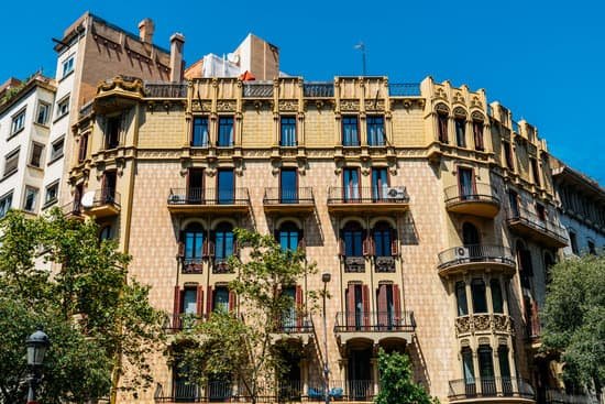 canva apartment building