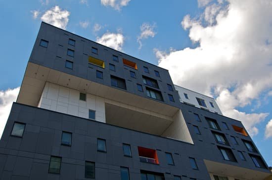 canva apartment building MAC q6UNHpo