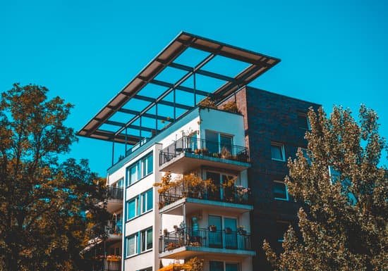 canva apartment building at treptower park berlin with futuristic rooftop MADapYyptpo