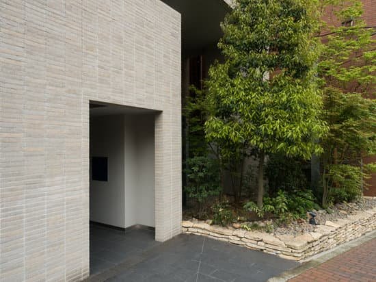 canva apartment entrance MADB0b7QKco