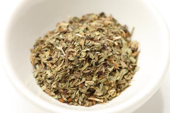 canva basil MAC9U3R 7pk