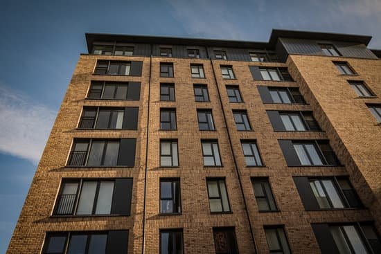 canva block of apartments MAEEovbGO7M