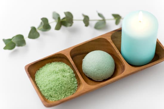 canva composition of bath salt sponge eucalyptus and candle MAERHYt7wMA