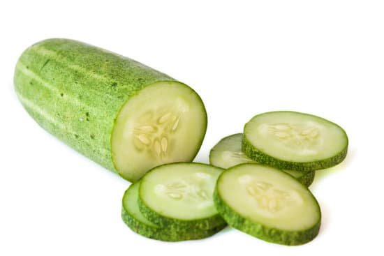canva cucumber MAC90Y2MfTo