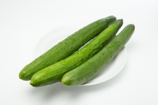 canva cucumber MADA9N 3IdY