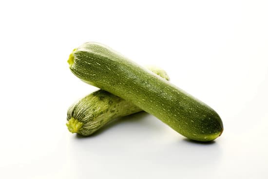 canva cucumber MAEERX6HZNM