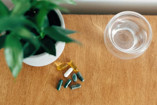 canva dietary supplements. omega 3 spirulina chlorophyllmagnesium MAEYTb2RmTw