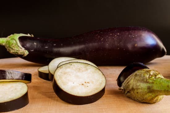 canva eggplants MADA12 16os