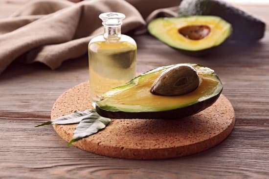 canva fresh avocado and oil extract MAD QrfryGE