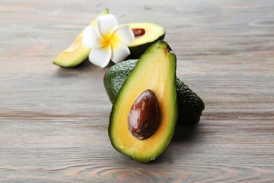 canva fresh avocado slices MAD Qndvwps