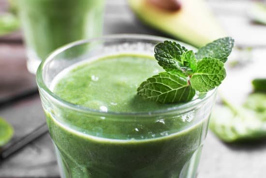 canva fresh avocado smoothie close up MAD QhEsRdw