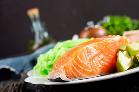 canva fresh salmon with avocado MAD 1CgSzb0