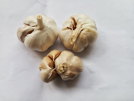 canva garlic MADBedwy3c4