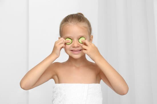 canva girl with cucumber slices on her eyes MAD9TzZbXvM
