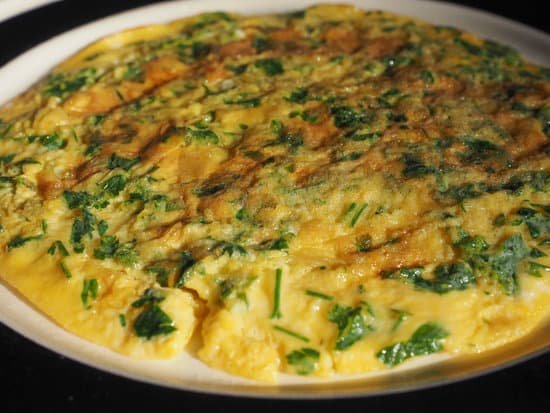 canva parsley cilantro omelette MABrKMr7P2k