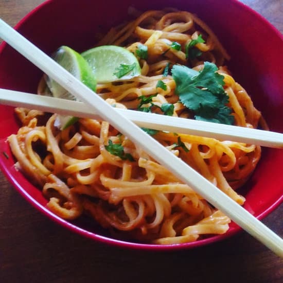 canva peanut noodles with lime and cilantro MADm2S60URg