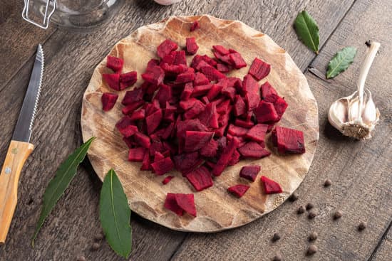 canva sliced red beets with garlic and spices MAEcEhb52gs