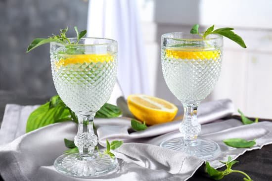 canva two glasses with basil water MAD9Tw8ucdY