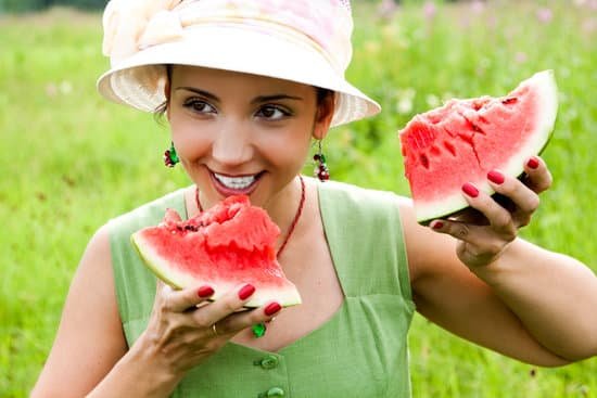 canva watermelon hunger MAEFgoPPq44