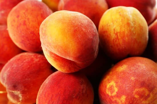 canva closeup of ripe peaches MAD MtElvfc