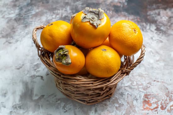 canva fresh persimmons inside basket MAEQdA1 tso