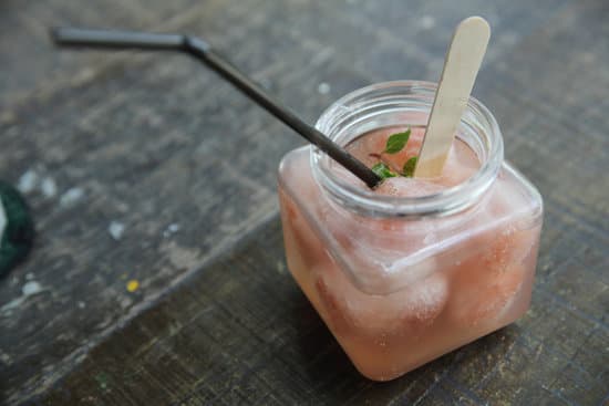 canva glass of lychee juice MAEQW8nW 0I