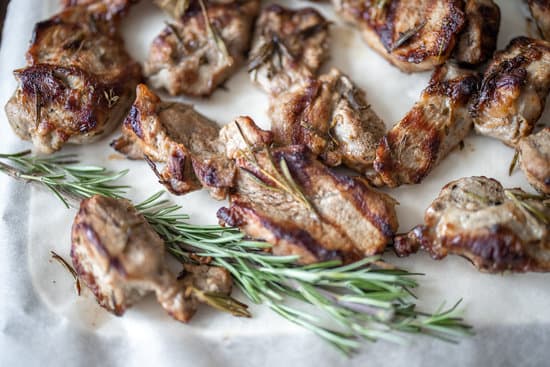 canva grilled meat with rosemary MAEThNmCHWs