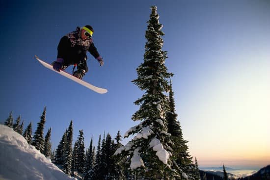 canva man snowboarding