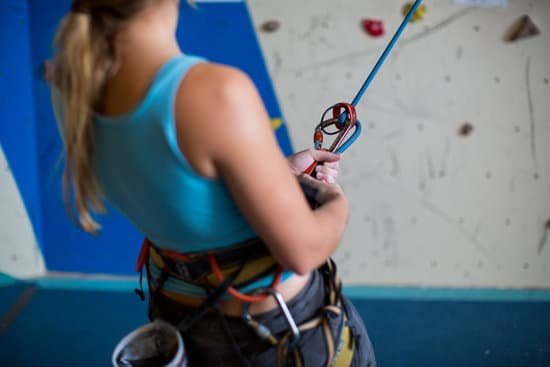 canva people climbing in indoor climbing gym MAEMOEJUalo