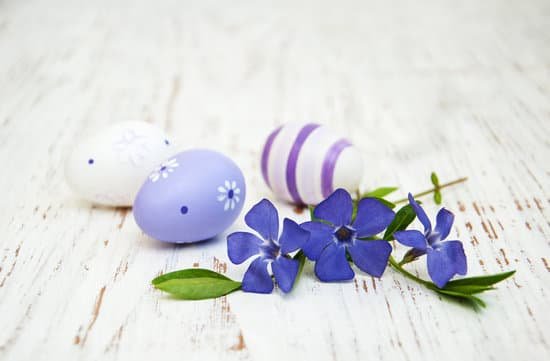 canva periwinkle and easter eggs MADP85tiVP8