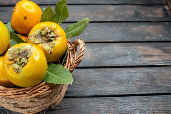 canva persimmons in a basket MAEQpbC R4k