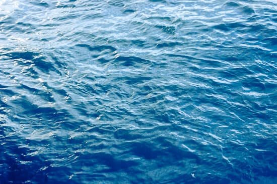 canva ripples on the blue sea MAEIUR7DHU4
