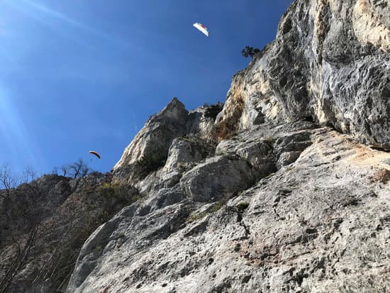 canva rock climbing in rocky mountain