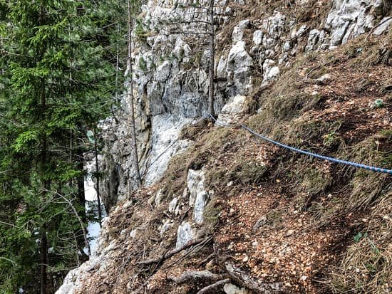 canva rope for climbing in mountain