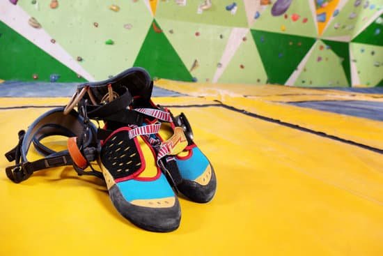 canva shoes and climbing gear on sport mat MAD9UFpz1ng