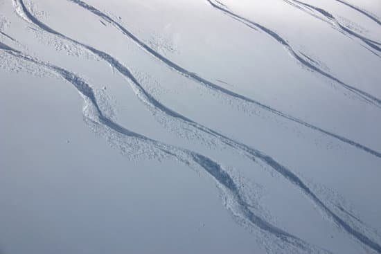 canva snowboard tracks MAC6RHBKtus