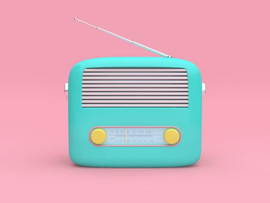 canva 3d rendering green cartoon radio set on minimal pink background technology concept