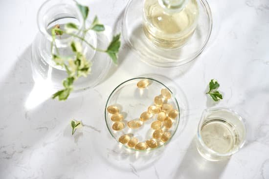 canva alternative herb medicine. herbal vitamin on white background. MADerEIIJ3I