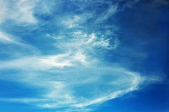 canva blue sky with cirrus clouds background MAD MZTGMUw