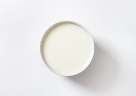 canva bowl of fresh milk MADaAXqkpa8