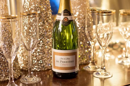 canva champagne and luxury glasses in celebration party MADQ5KsfJfs