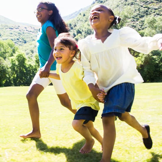 canva children playing MAEJfo4Gd1k