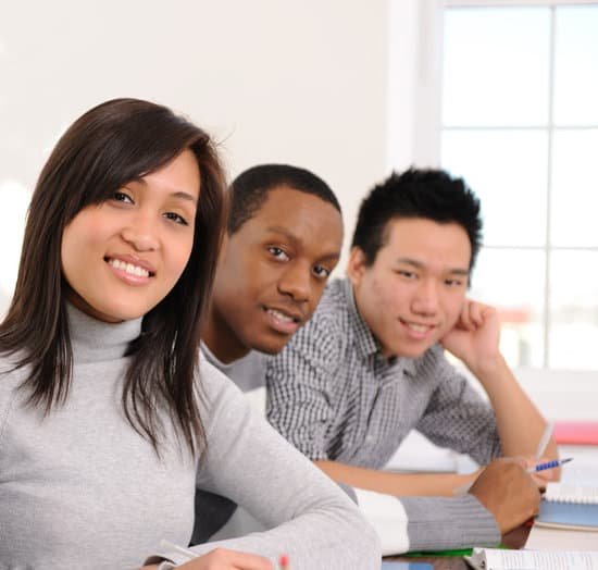 canva college students MAEFgY1 8vg