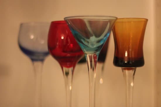 canva coloured glass glasses