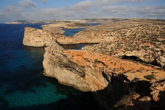 canva comino islandmaltese islands. MAEEtmBLBKM