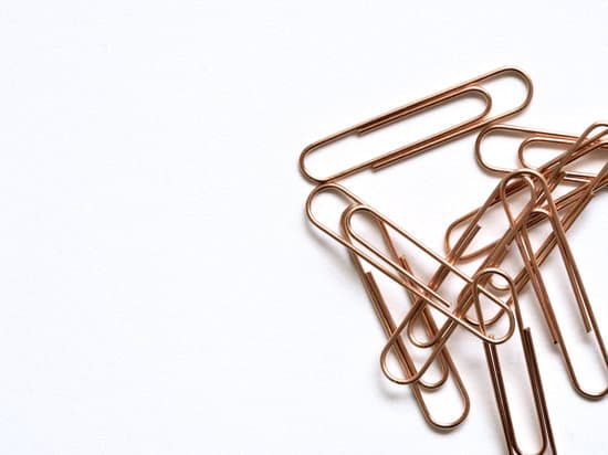 canva copper paper clips MADQ5UlVTUc