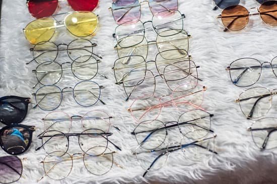 canva eyeglasses glasses sun glasses MADnB5vVRA0