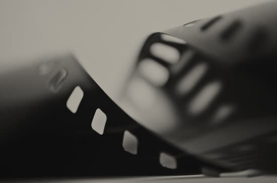 canva film MAEFkBwsqbQ